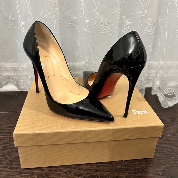 Christian Louboutin So Kate 120 in Black Size 39.5 - Picture 1 of 1